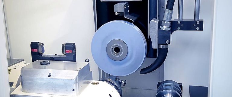 Grinding Aerospace Parts