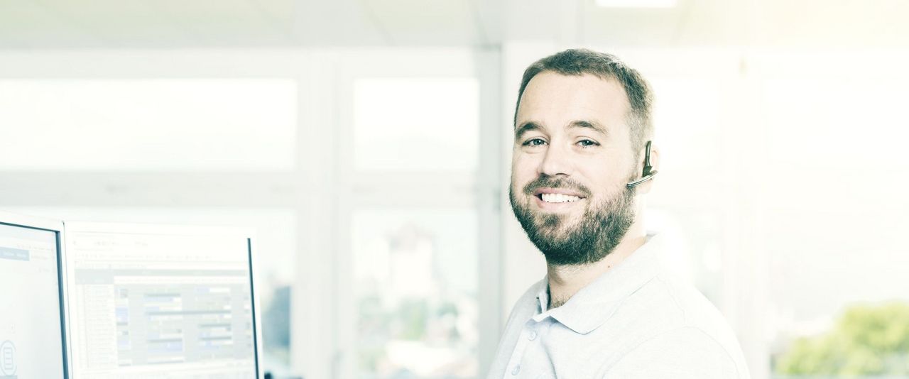 CI Universe, Employee